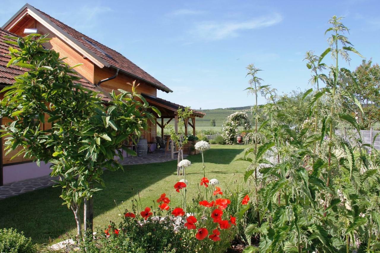 Kraut & Ruabn - Stadl Chalet *